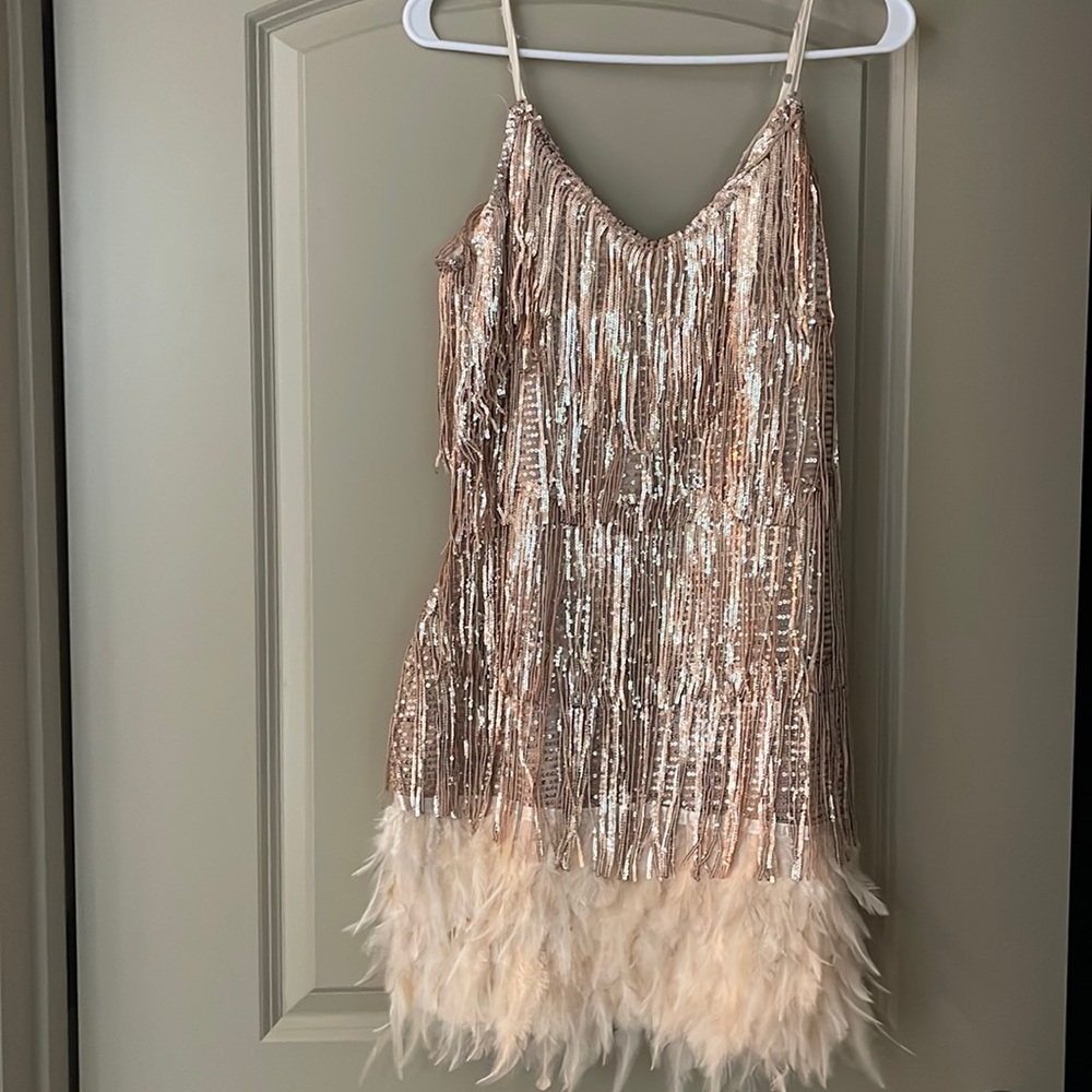 Mew Mews Statement mini dress. 1920’s look. NEW with tag.size M